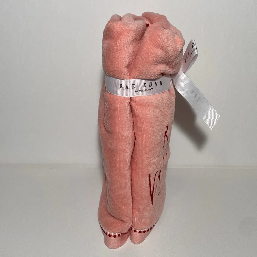 Rae Dunn Artisan Collection By Magenta Pink Valentine's Hand Towels Set of 2 New